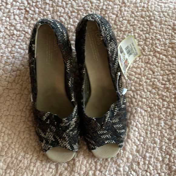 NWT Size 11 Toms Brown Houndstooth Open Toe Wedges - Picture 2 of 6